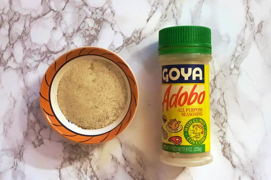 Goya-brand-adobo-con-comino-cumin-green-lid