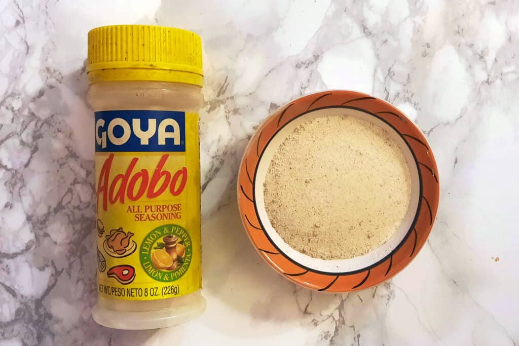 Goya-brand-adobo-con-limón-and-pimienta-yellow-lid-lemon-pepper