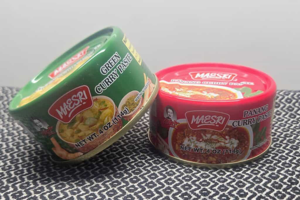 two-4-ounce-cans-Maesri-green-and-red-curry-paste-for-Thai-curry